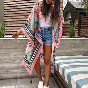 11. NWT Express Tropical Kimono